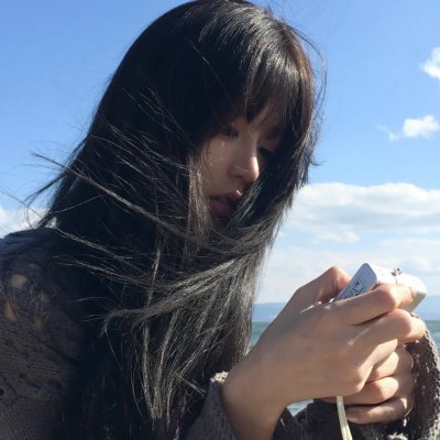 手比眼睛更粉